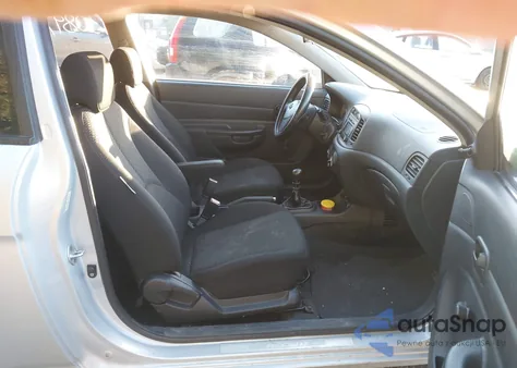 2008 Hyundai Accent Gs from USA, damaged, VIN KMHCM36CX8U084025